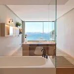 מלון Noa Boutique 4*