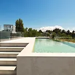 Noa Boutique 4*