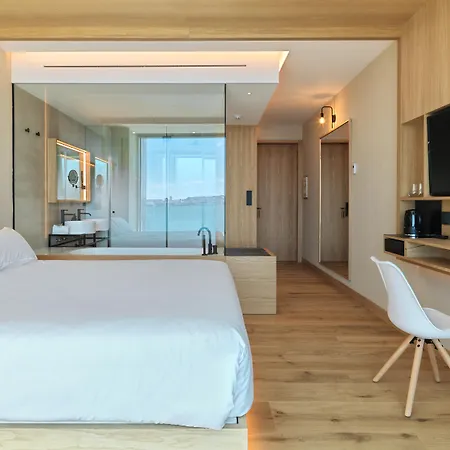 Noa Boutique Hotel 4*