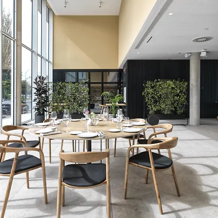 מלון Noa Boutique 4*