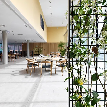 Noa Boutique Hotel 4*